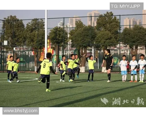 高腾飞足球引领新风潮助力青少年成长与梦想实现