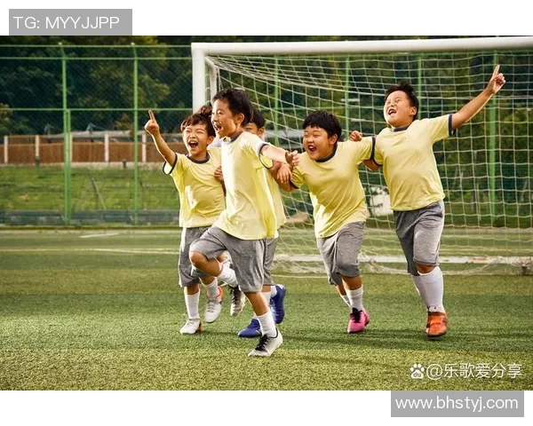 买来足球20后我和朋友们的快乐时光与精彩比赛回忆分享 买来足球20后我和朋友们的快乐时光与精彩比赛回忆分享