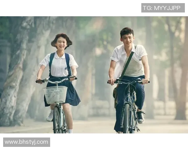 被足球帅哥操控的青春梦与成长故事的交织